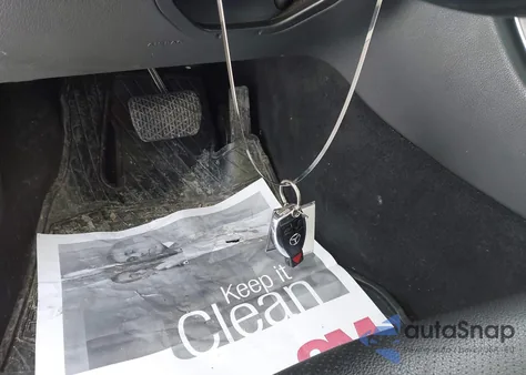 2017 Mercedes-Benz C 300 4Matic/Luxury 4Matic/Sport 4Matic z USA, uszkodzony, nr VIN 55SWF4KB6HU206711